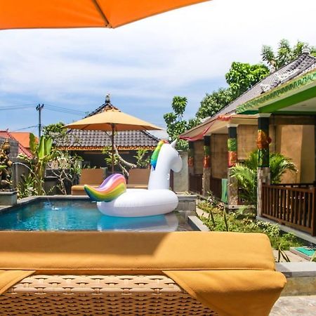 Reynold Artha Guest House นูซาเลมโบงัน ภายนอก รูปภาพ