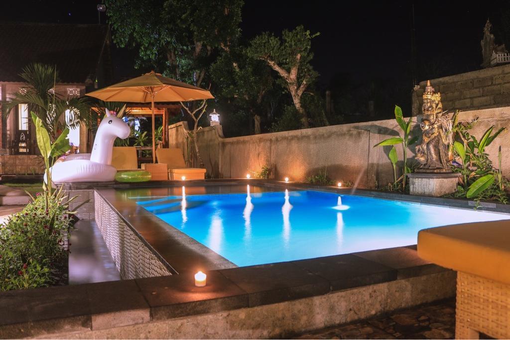 Reynold Artha Guest House นูซาเลมโบงัน ภายนอก รูปภาพ