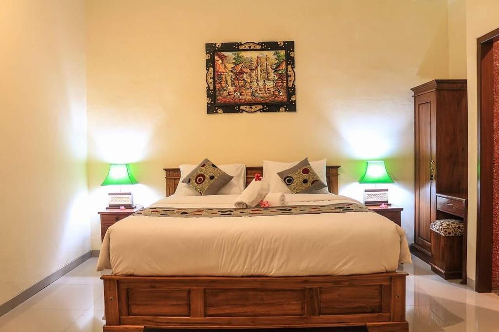 Reynold Artha Guest House นูซาเลมโบงัน ภายนอก รูปภาพ